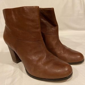 Cole Haan Nike Air brown leather booties 7.5